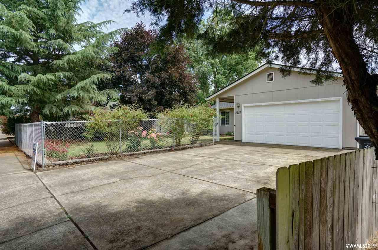 4357 Columbus St - Photo 1