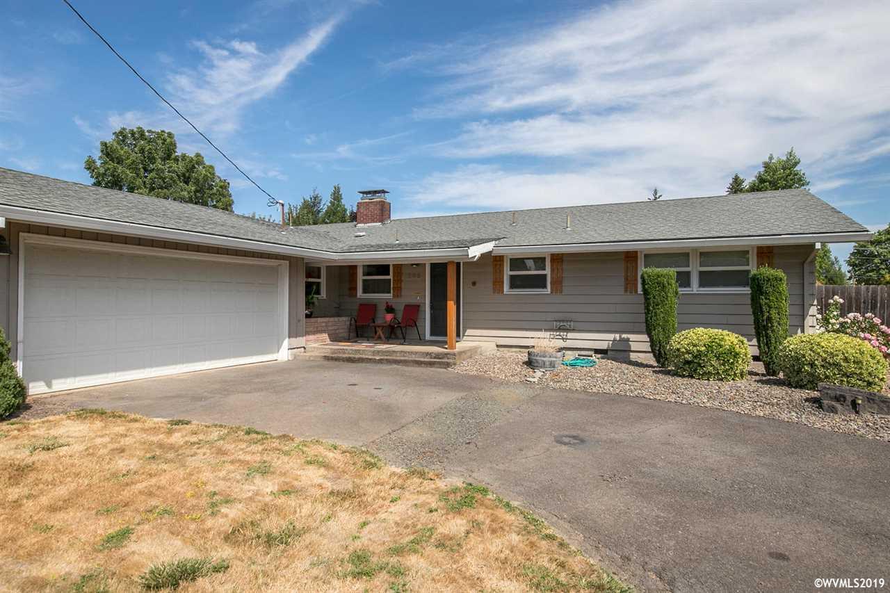 295 Craven St - Photo 1