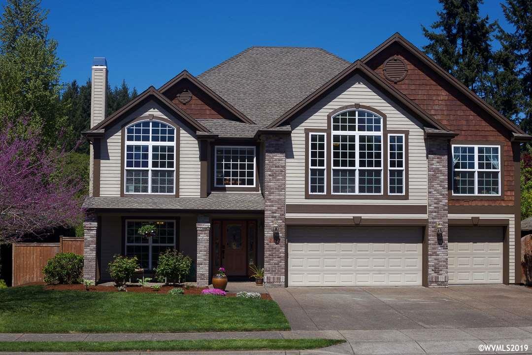 2367 Violet Av - Photo 1