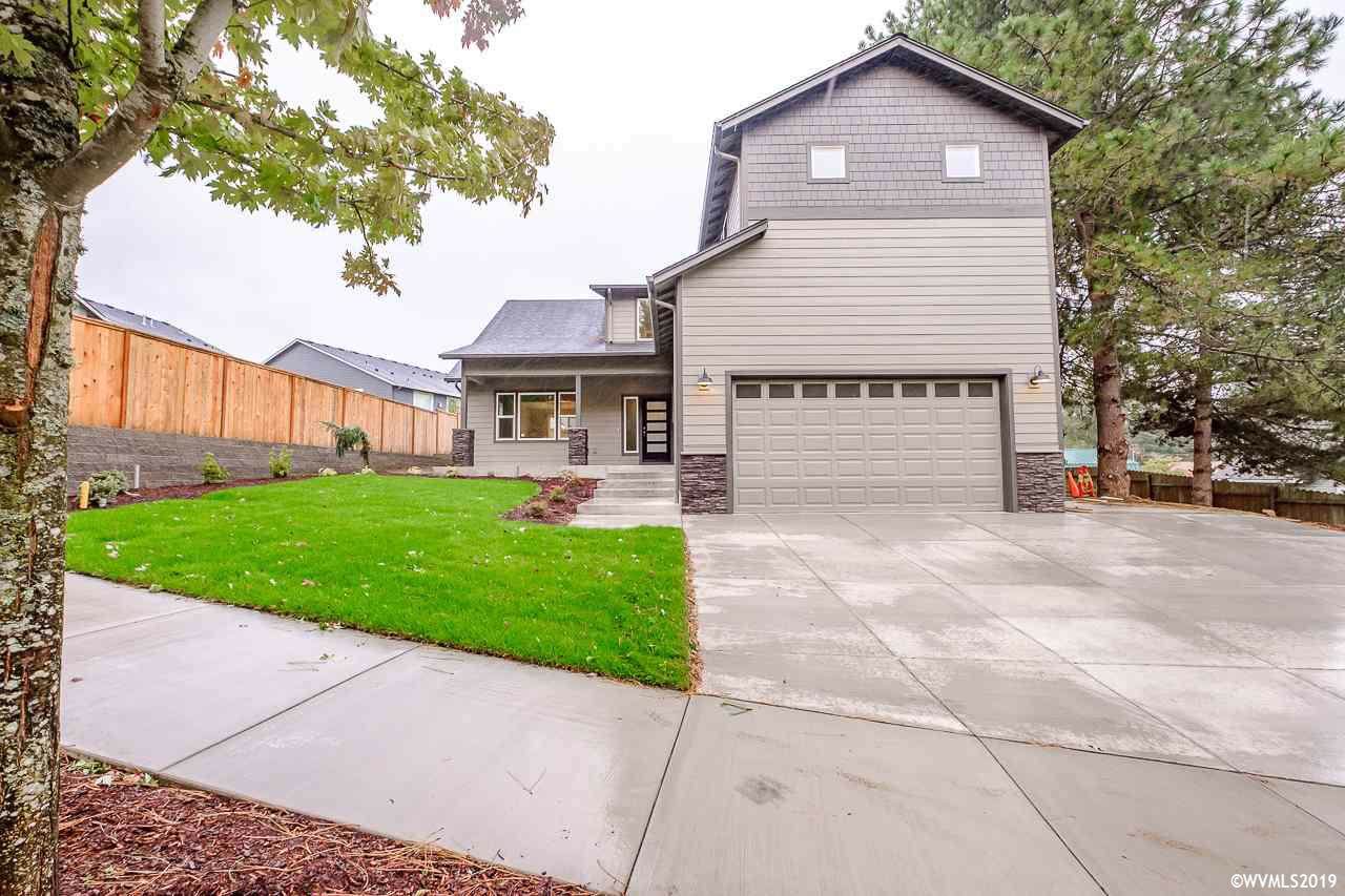 1649 North Albany Rd - Photo 1