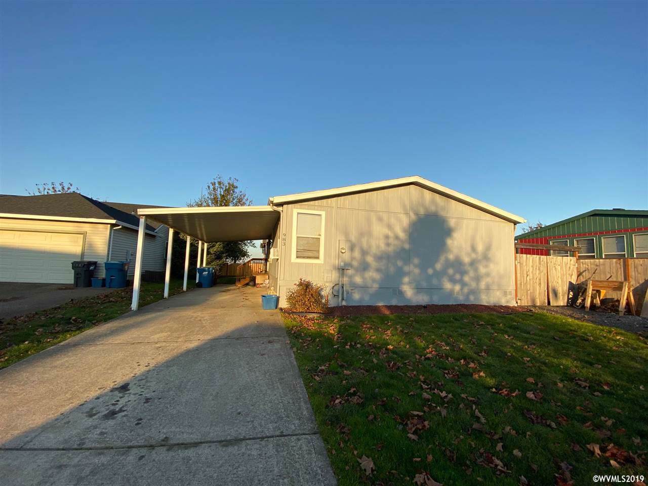 983 Mahan Lp - Photo 1