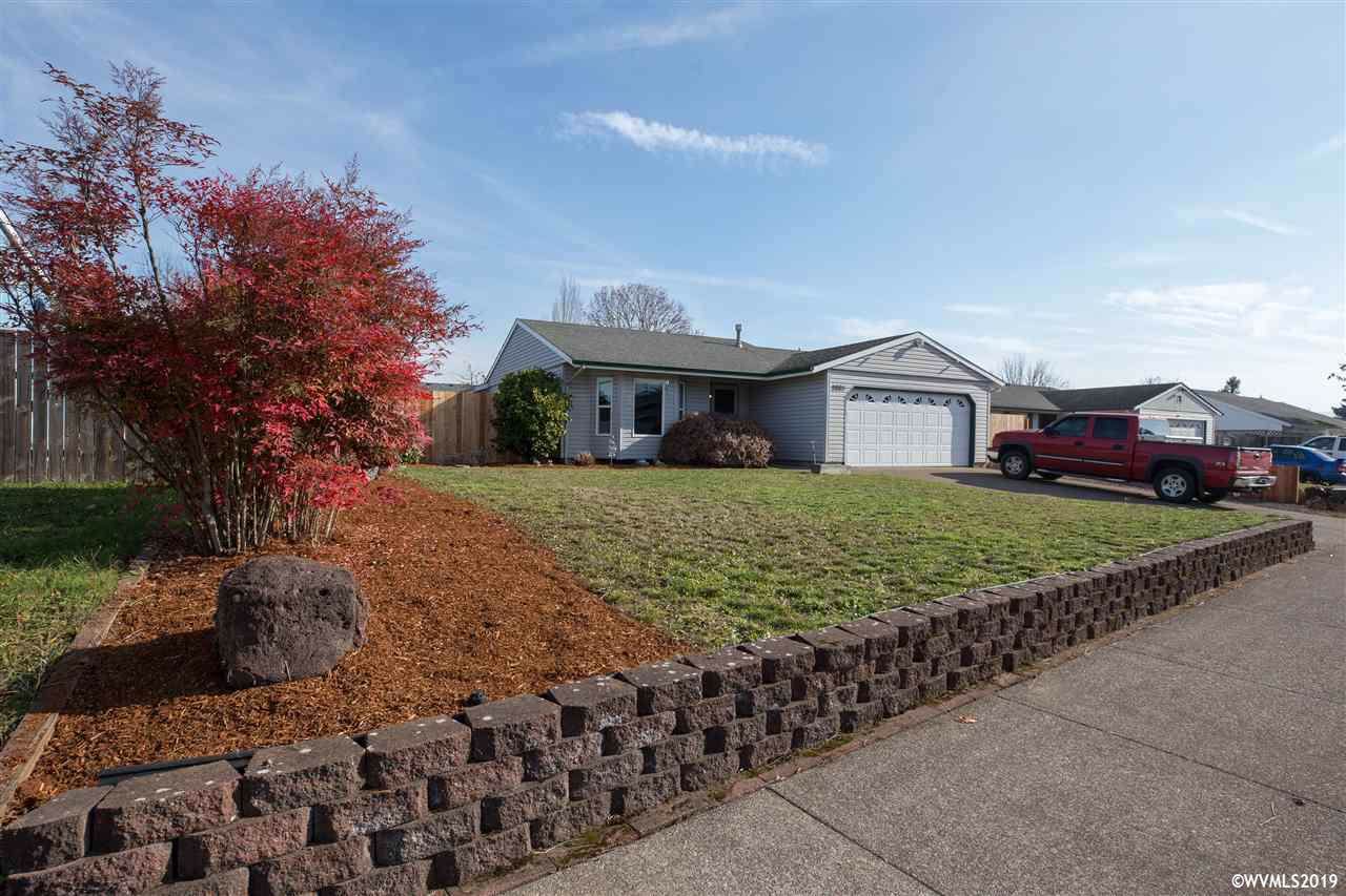 2885 8th St - Photo 1