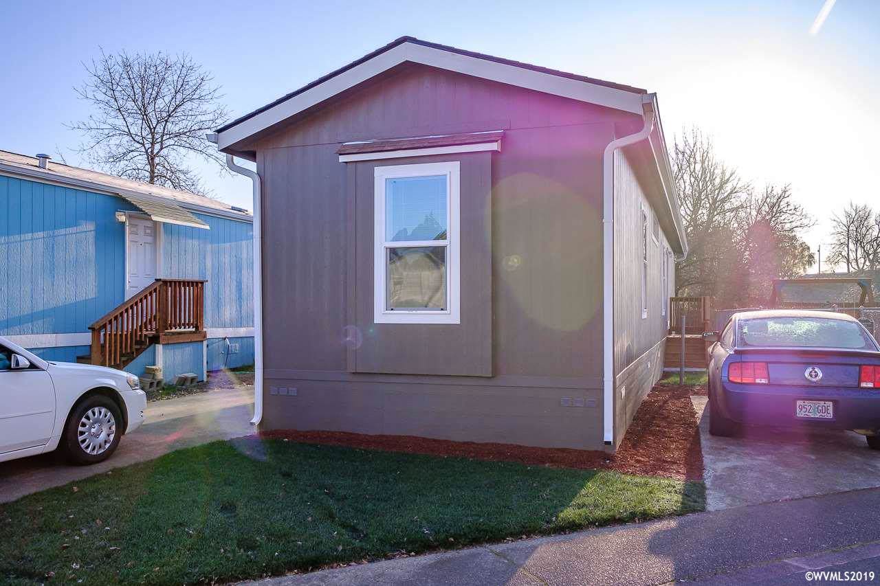 2096 Kennedy (#2053) - Photo 1