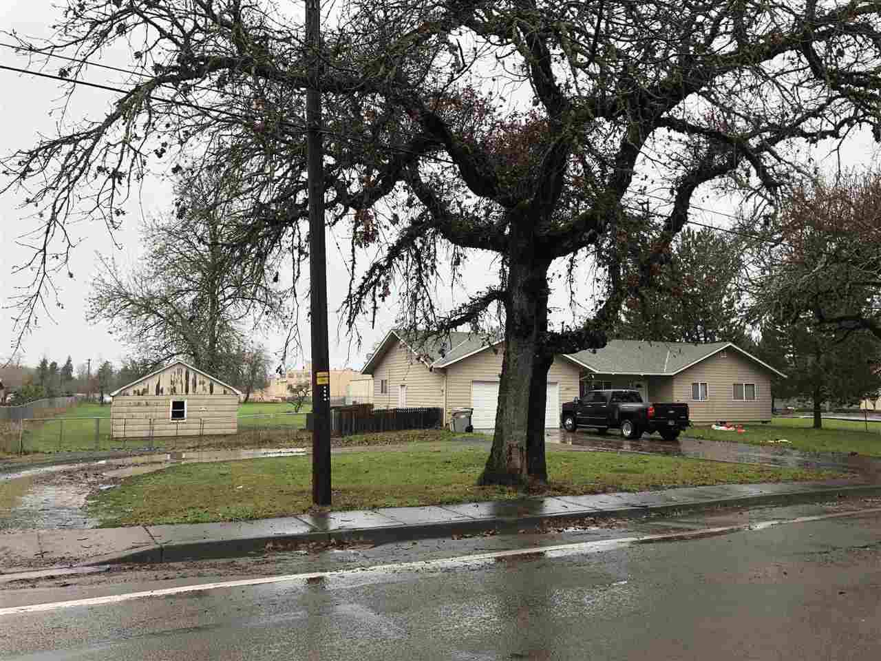 2941 Salem - Photo 1