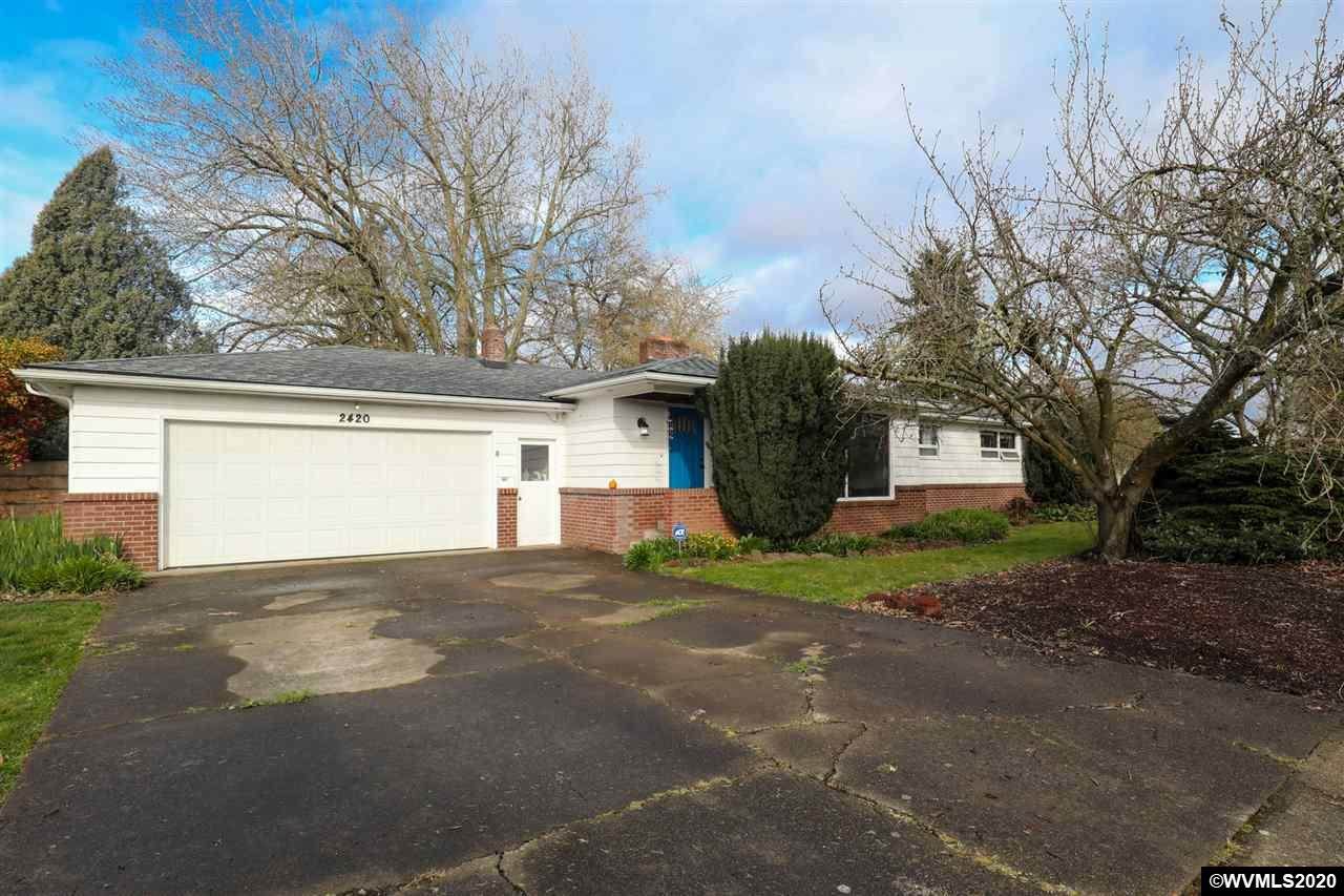 2420 Pine Ln - Photo 1