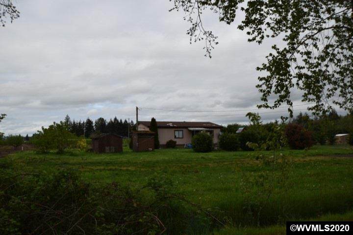 8721 Little Rd - Photo 1