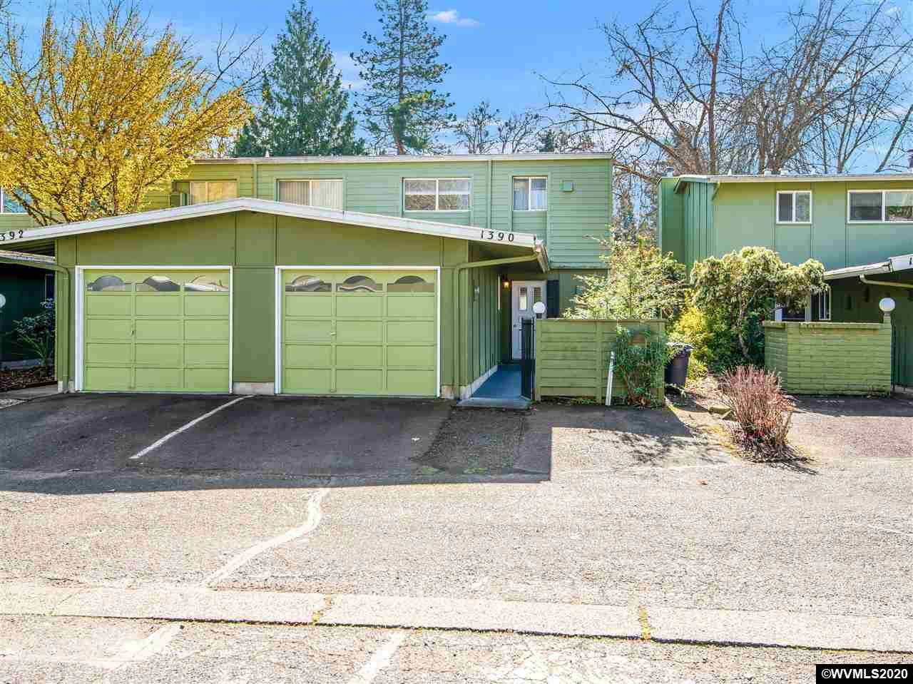 1390 Quaker St - Photo 1