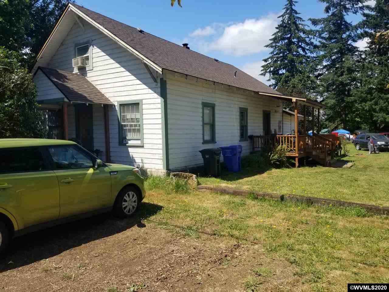 11277 Grove St - Photo 1