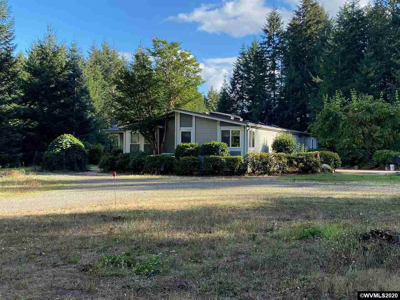 24388 Evergreen Rd - Photo 1