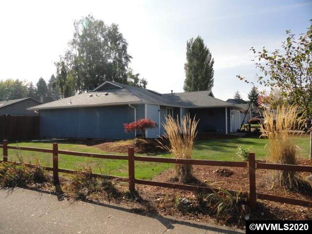 4758 Welsh St - Photo 1
