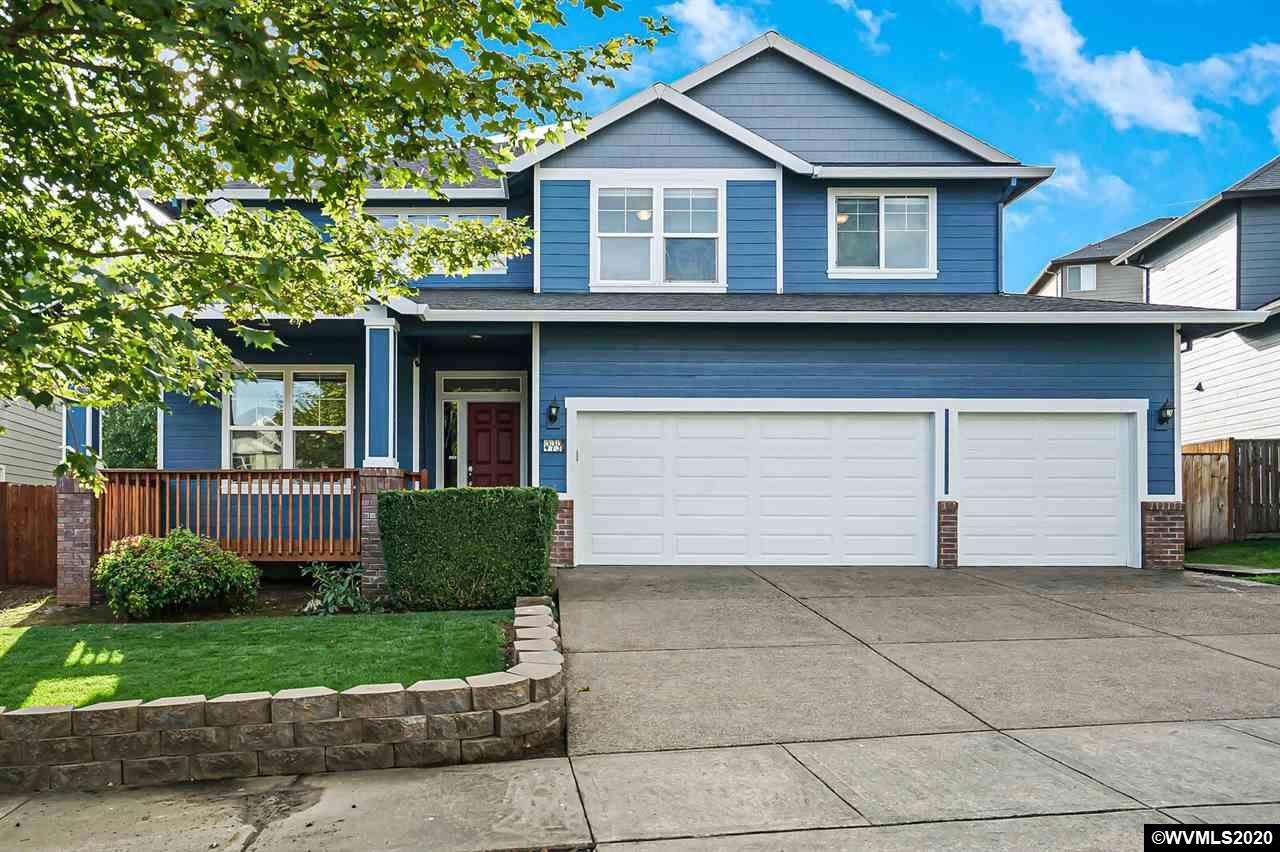 473 Stellers Eagle St - Photo 1