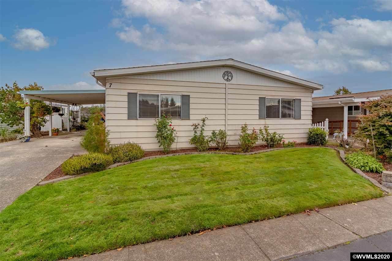 4730 Auburn - Photo 1