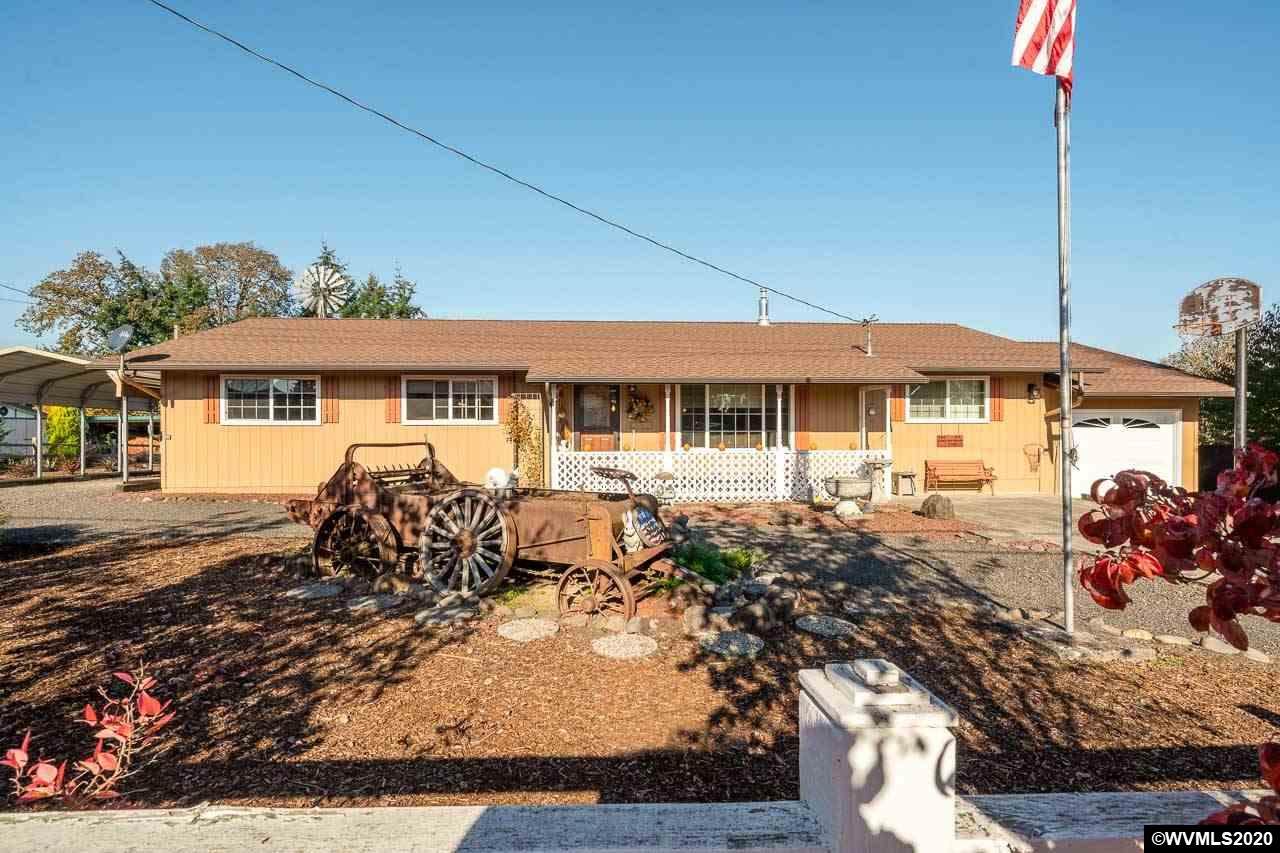 517 Mill St - Photo 1
