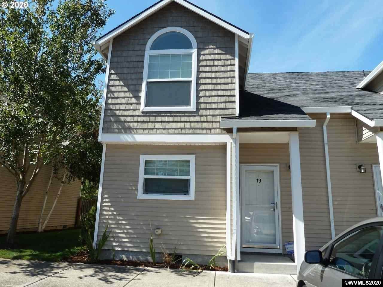 19155 Yamhill (#19) St - Photo 1
