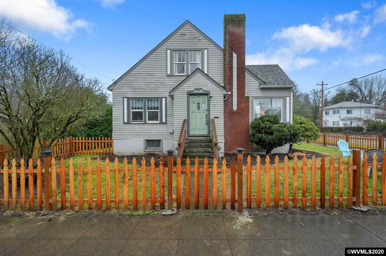 314 7th St - Photo 1