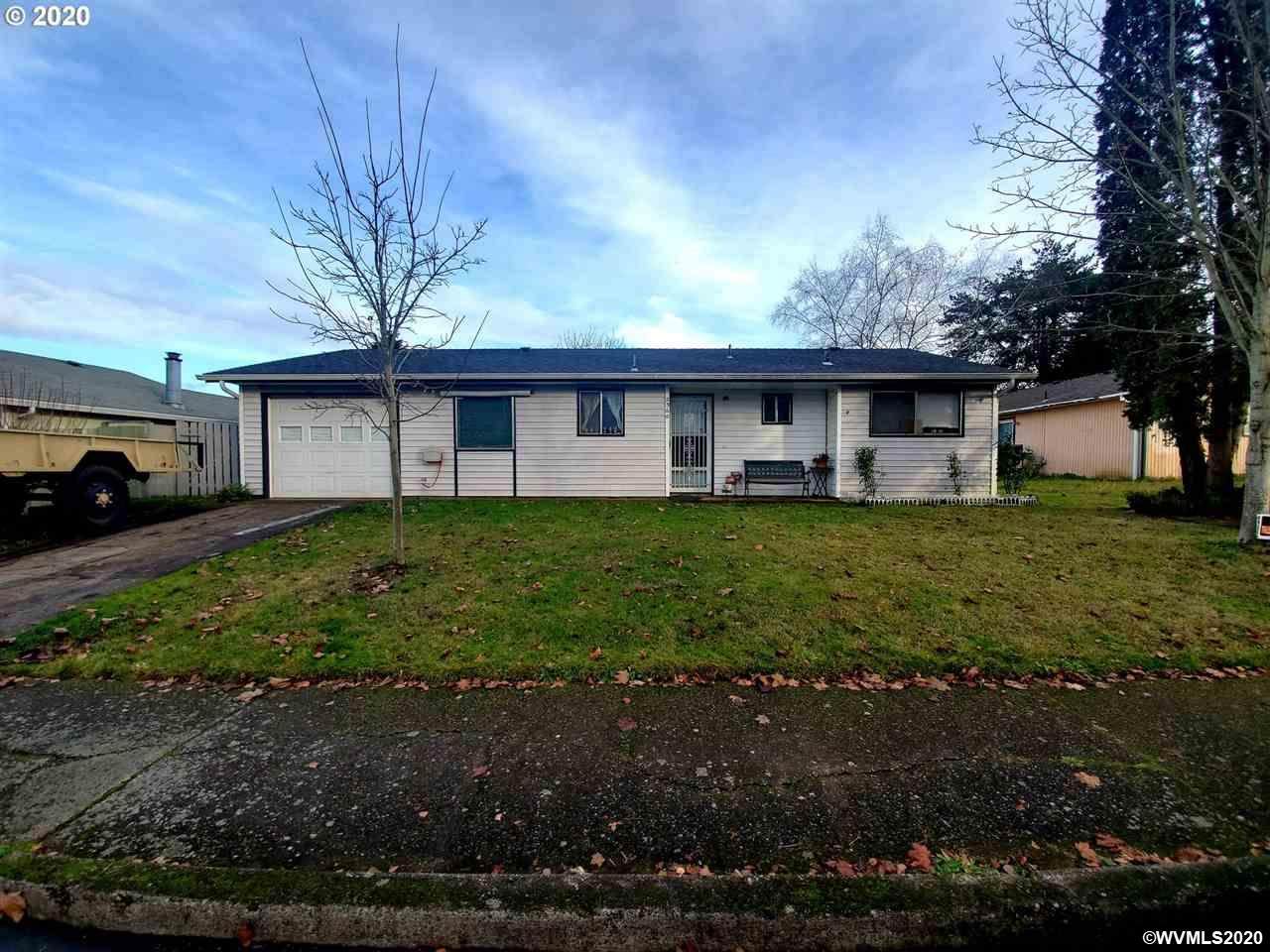 2360 Park Av - Photo 1