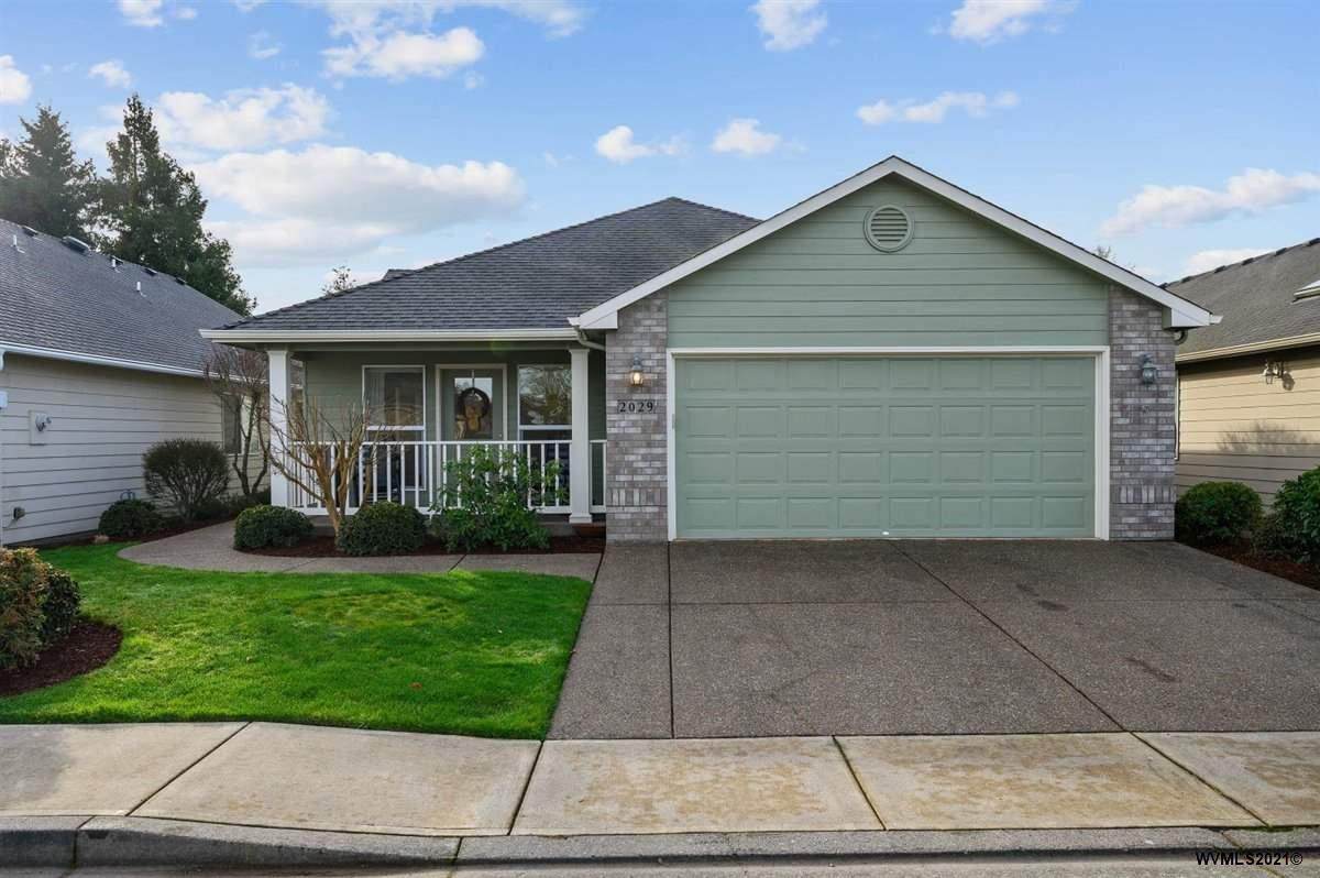 2029 Magnolia Av - Photo 1