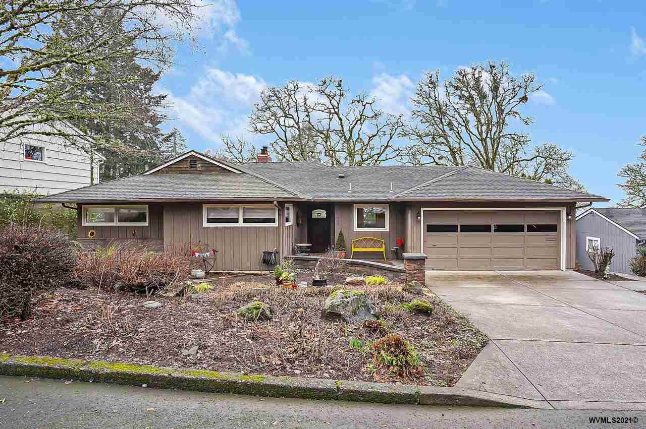 2645 Bolton Terrace - Photo 1