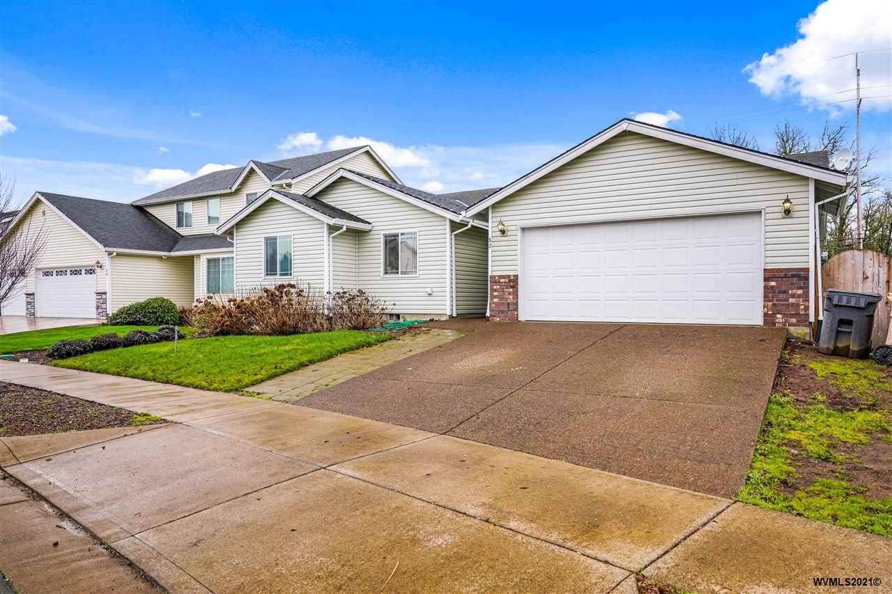 52 Jadon Dr - Photo 1