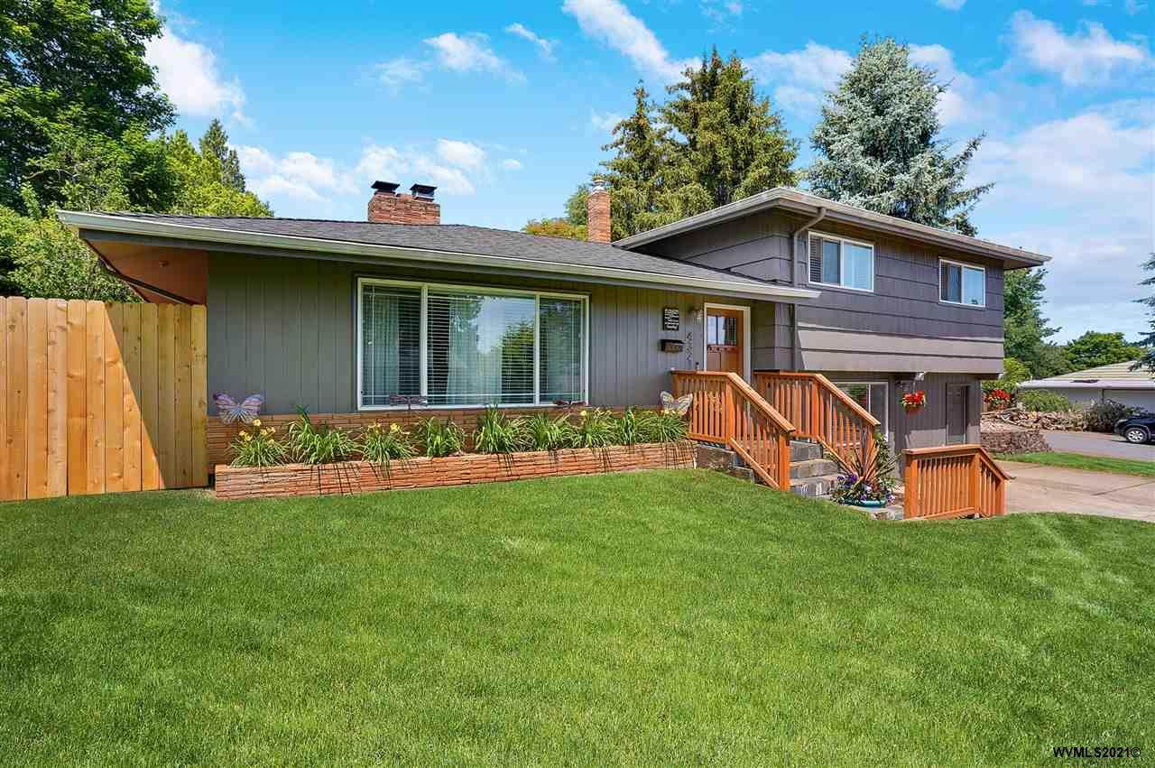 4321 Mckay Dr - Photo 1