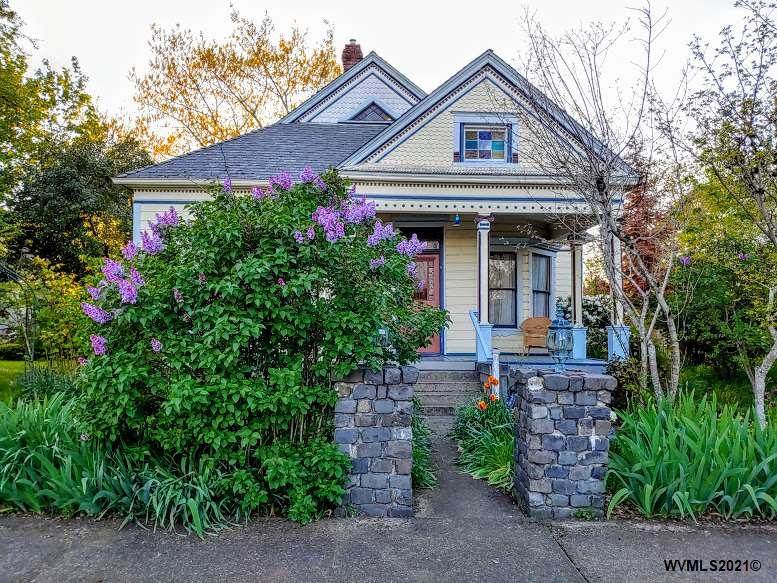 573 19th - Photo 1