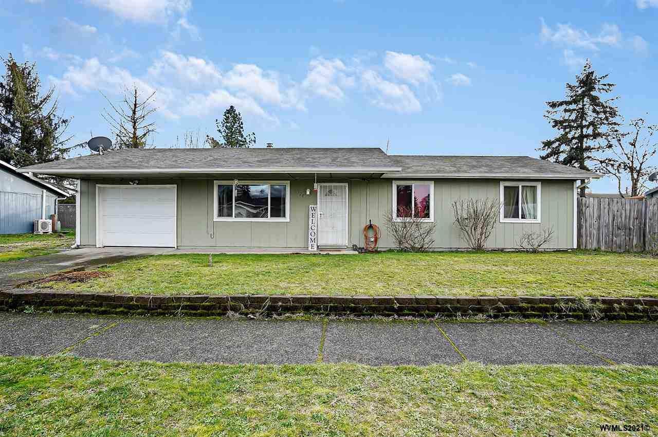 528 Columbia St - Photo 1