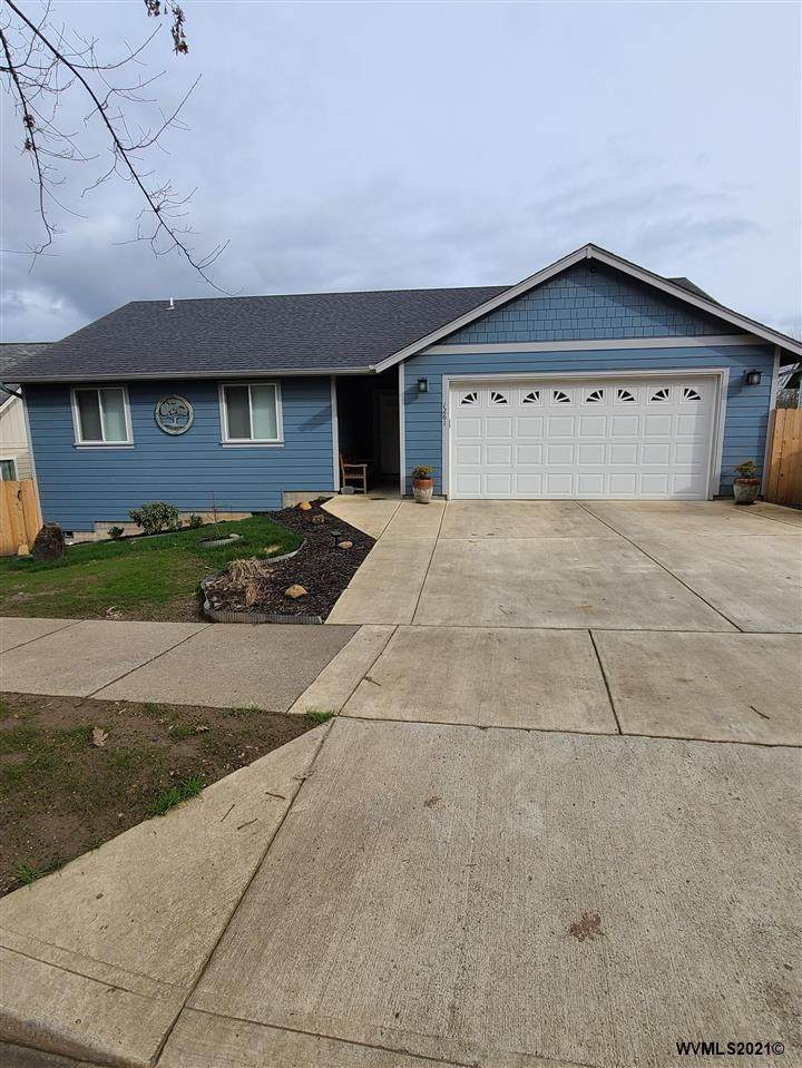1261 Sunset Ln - Photo 1