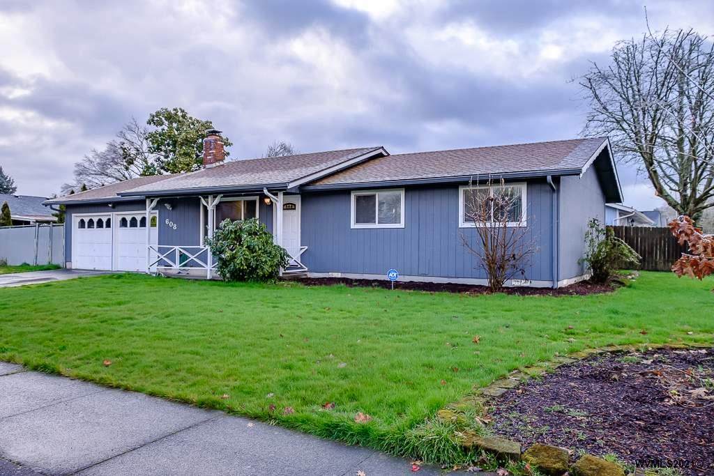 608 24th Av - Photo 1