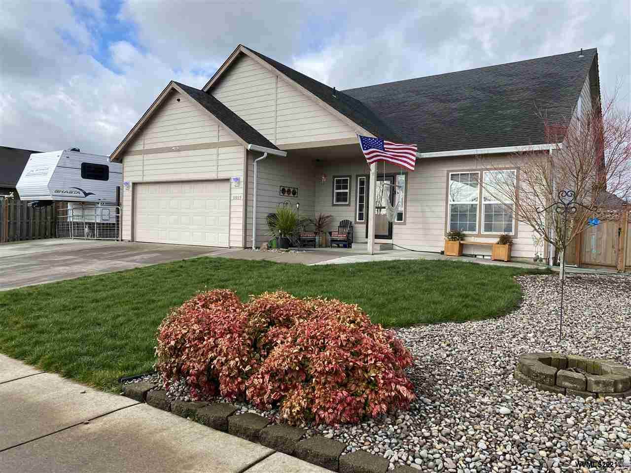 38885 6th Av - Photo 1