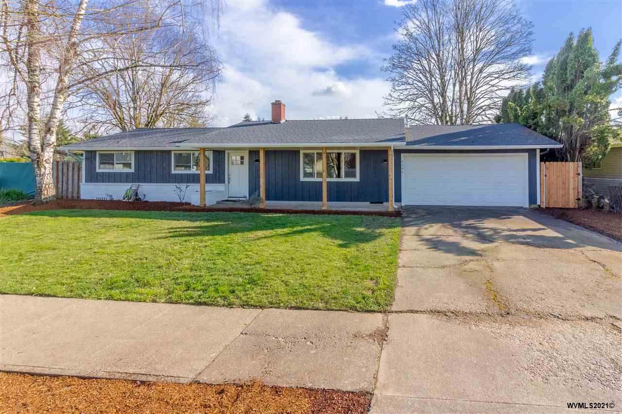 4296 Cranston St - Photo 1