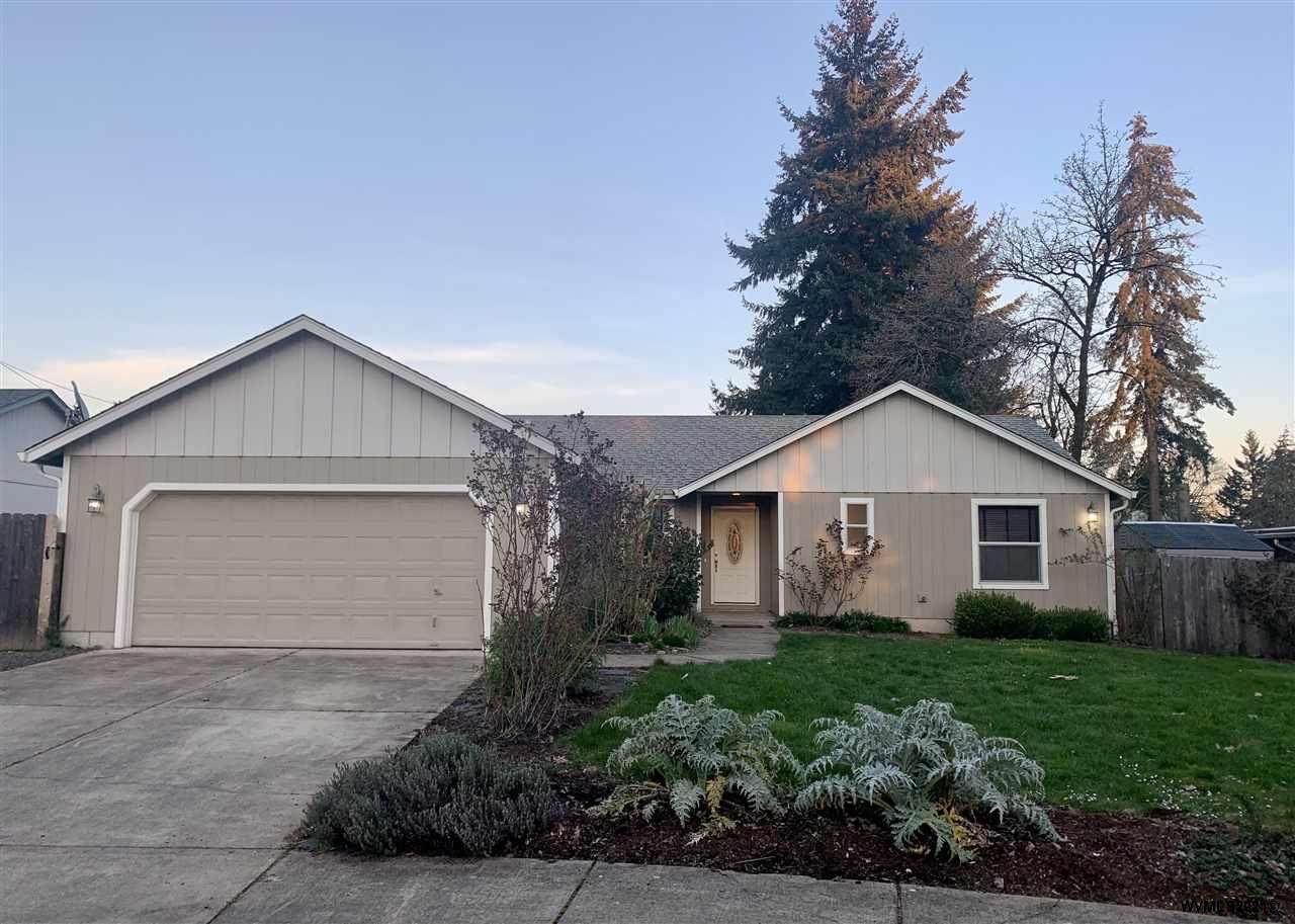 1190 Trail Av - Photo 1
