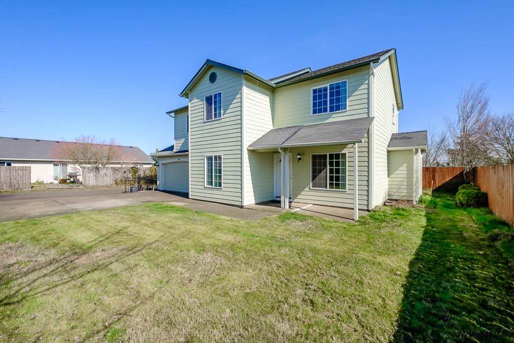 970 Whitetail Deer St - Photo 1