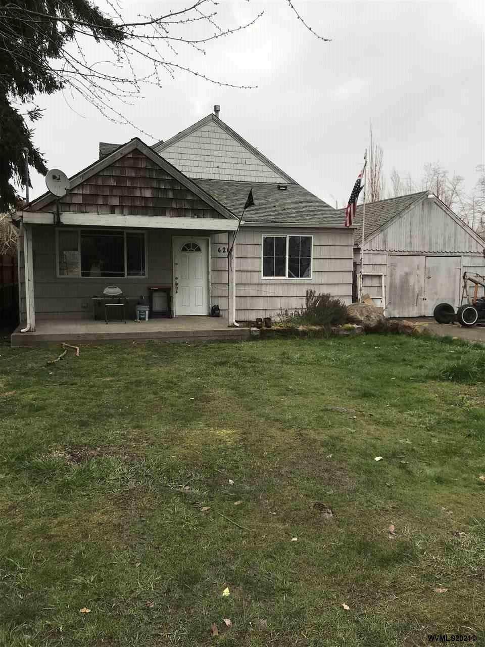 4203 Glenwood Dr - Photo 1