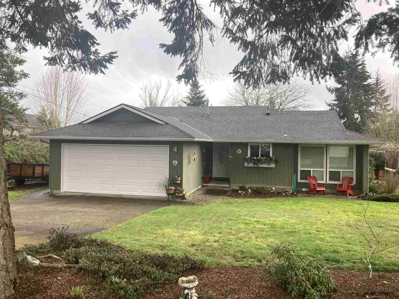 1030 Cedar Wy - Photo 1
