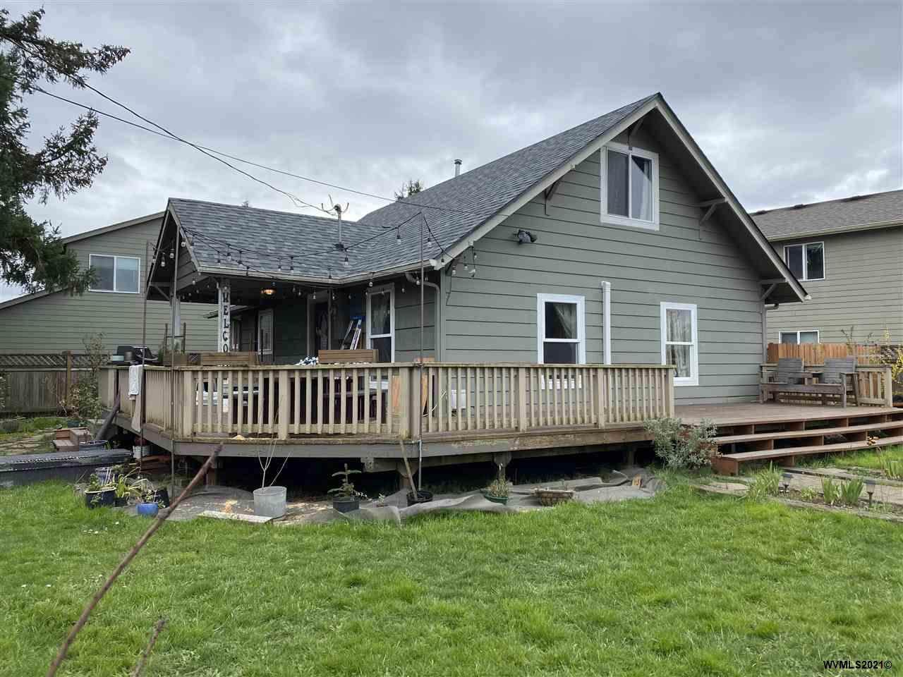2460 Marion St - Photo 1