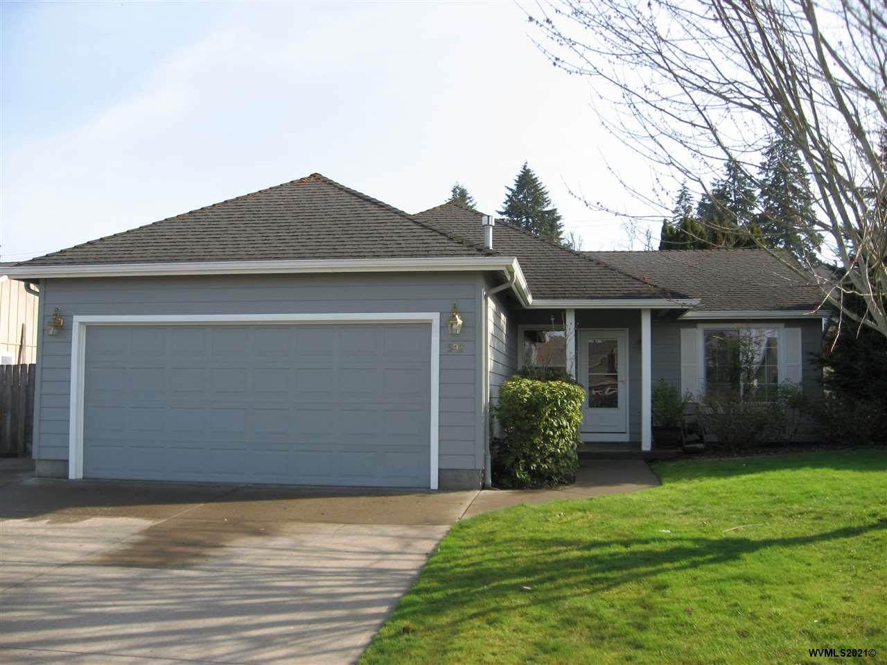 592 Meadowbrook Ln - Photo 1