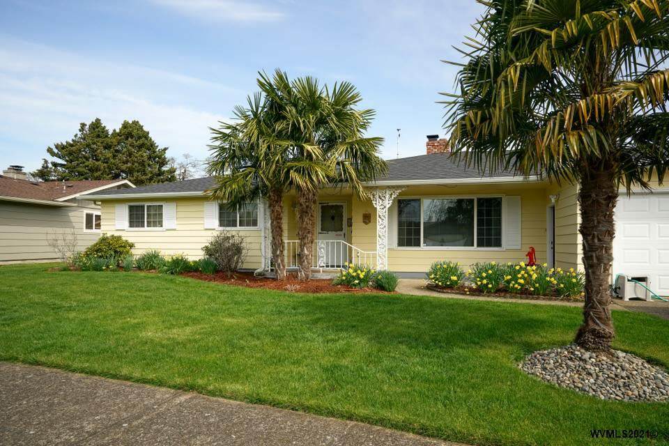 4255 Jackpine St - Photo 1