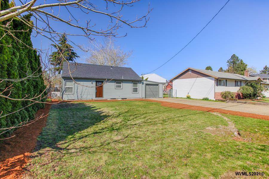 2045 Brown Rd - Photo 1