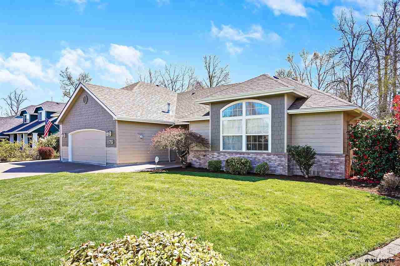 1175 Barberry Av - Photo 1