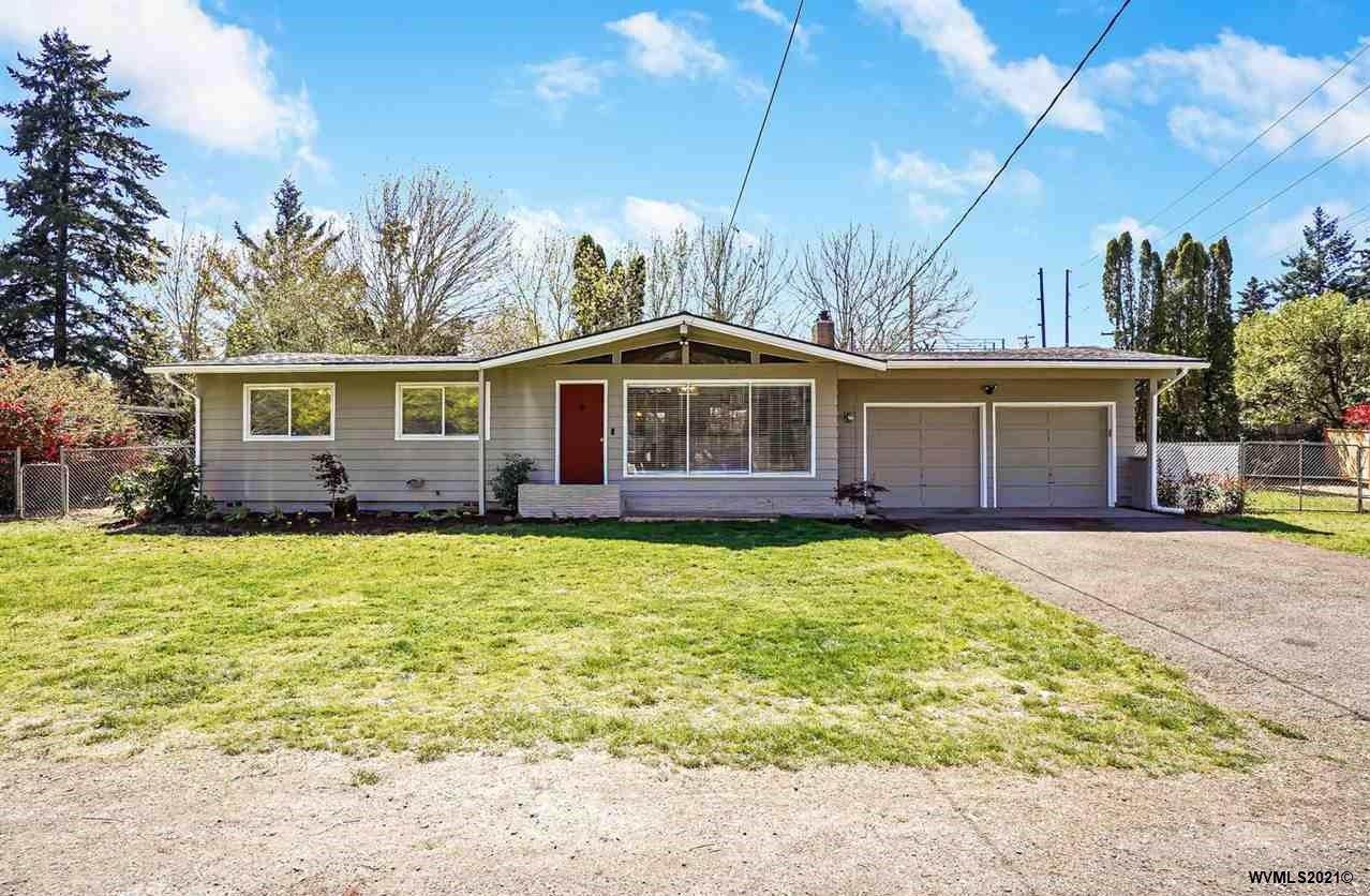 114 Vine St - Photo 1