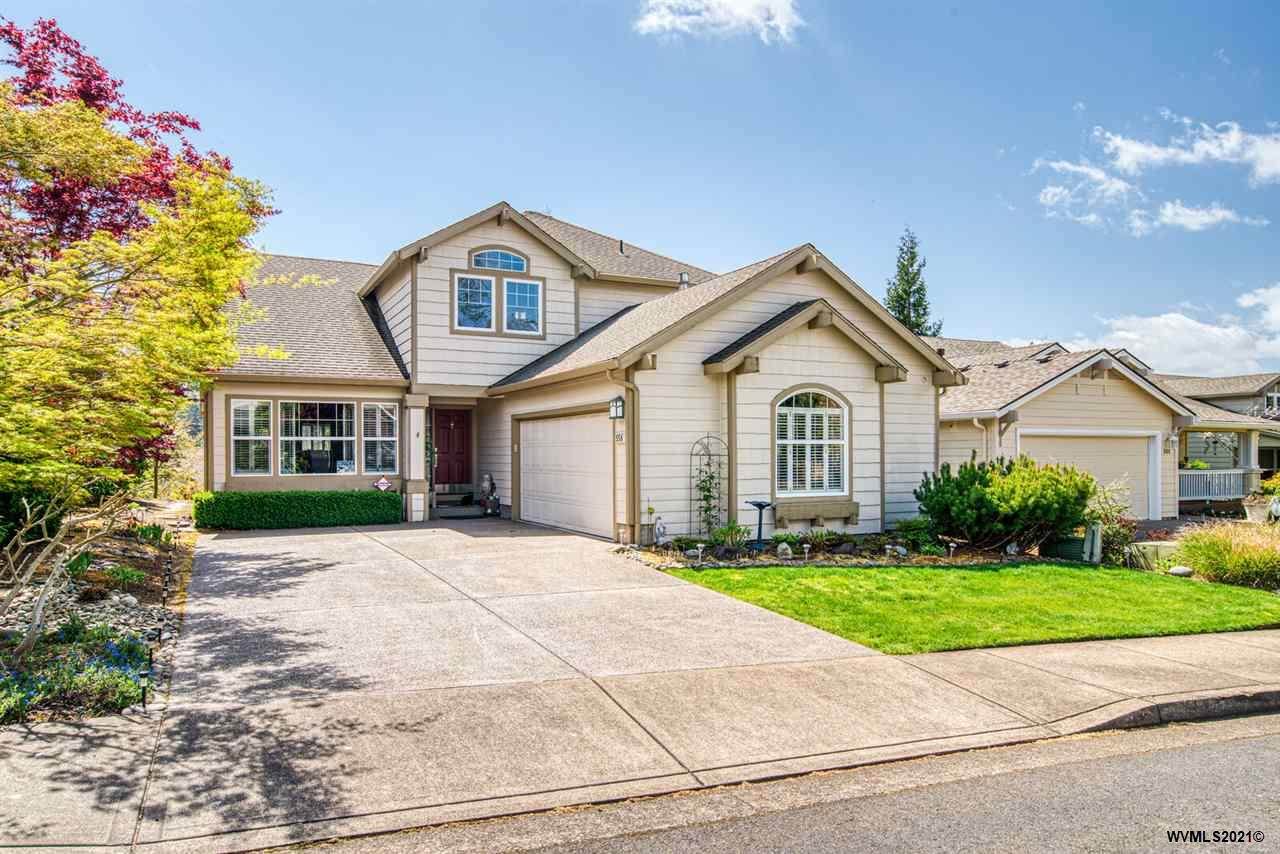 558 Inverness Dr - Photo 1