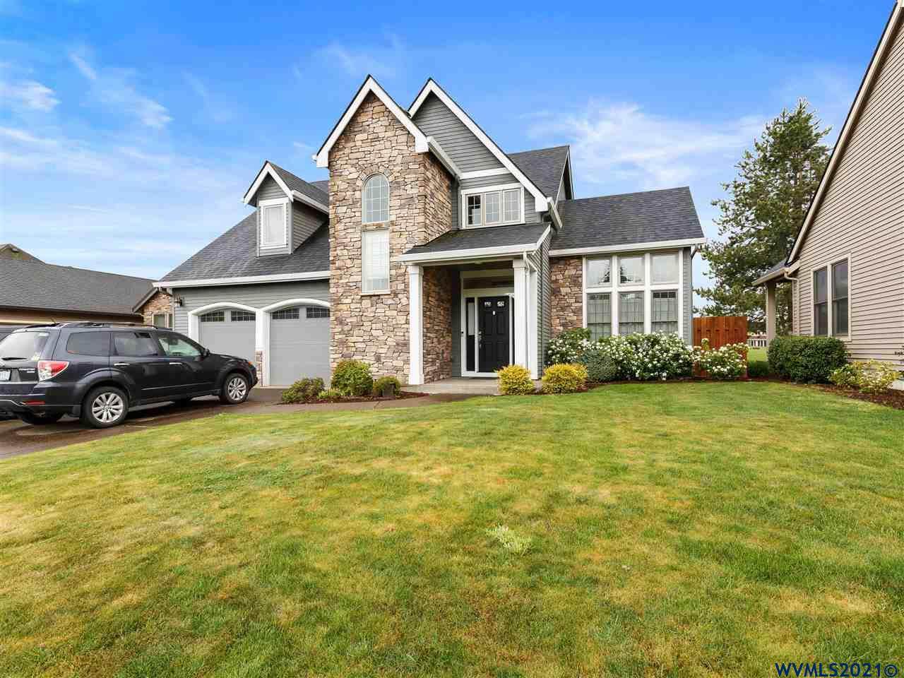 1741 Meridian Dr - Photo 1