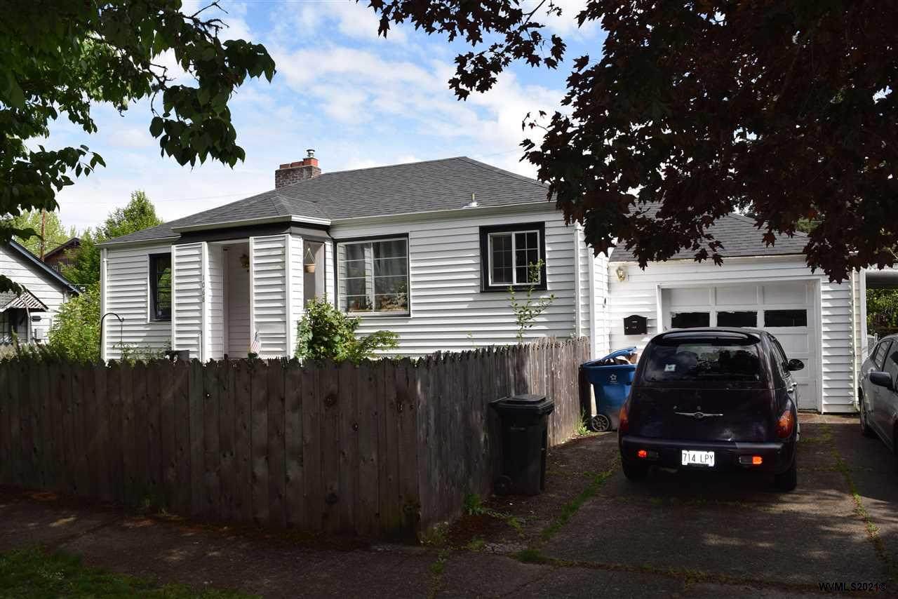 1068 7th St - Photo 1
