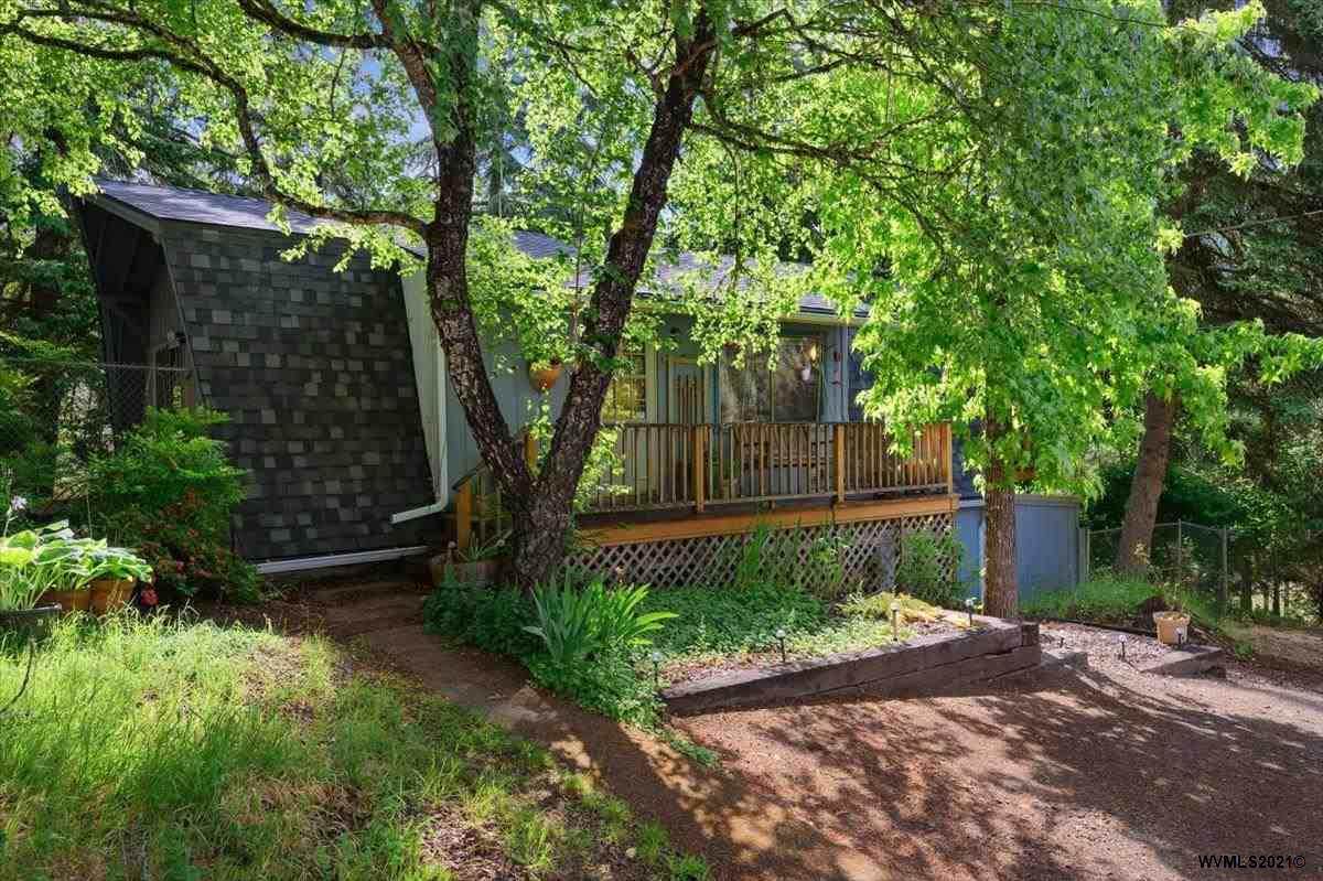 16230 Oakdale Rd - Photo 1