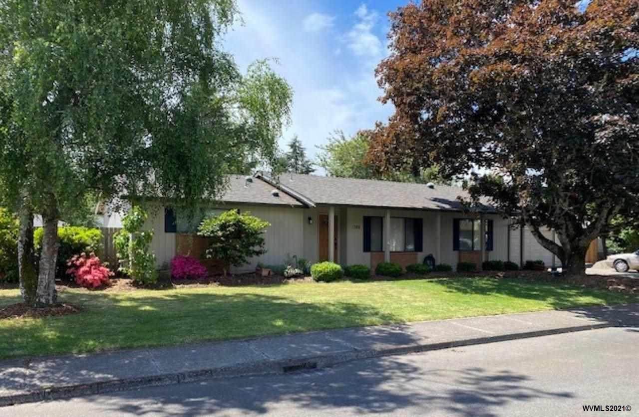 1388 Juniper St - Photo 1