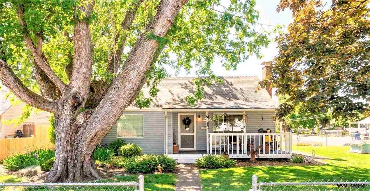2283 32nd Av - Photo 1