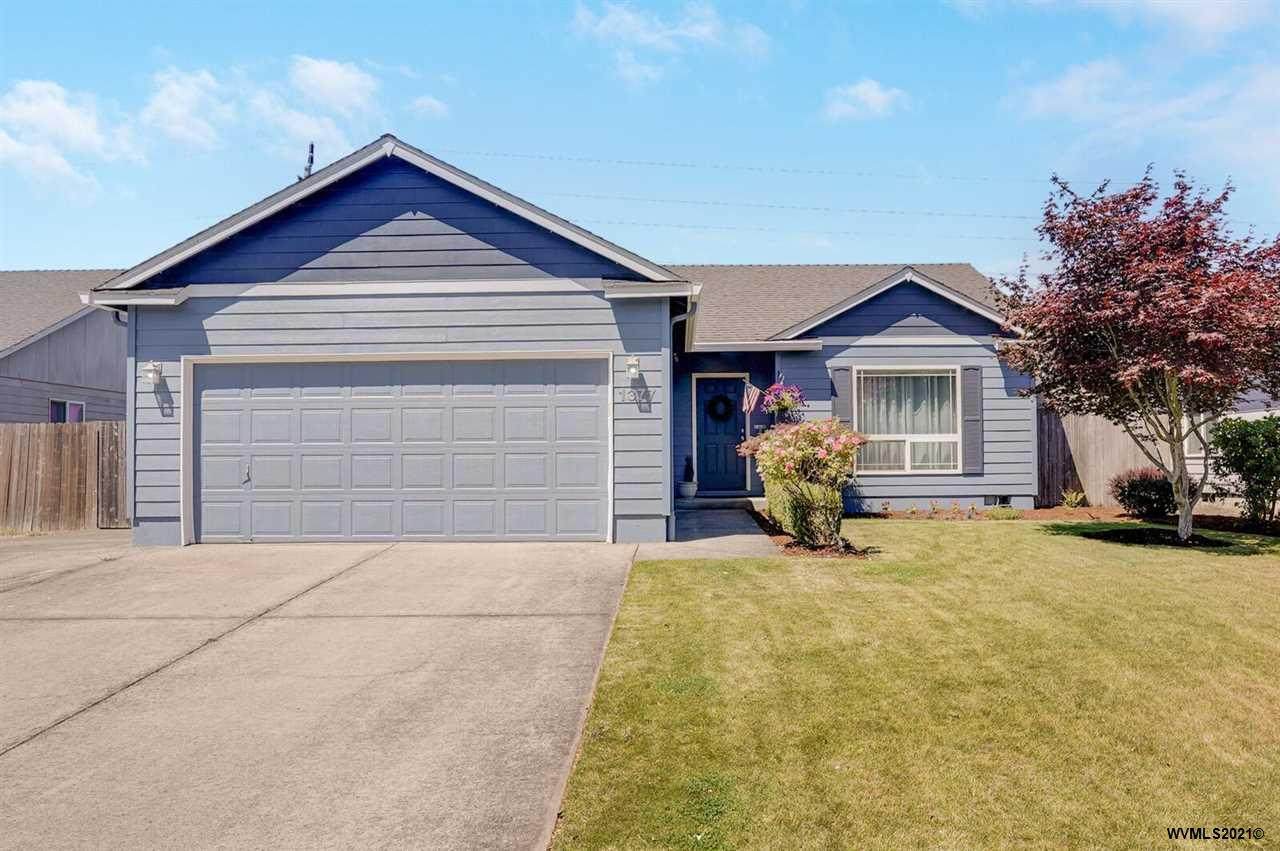1377 Trent Av - Photo 1