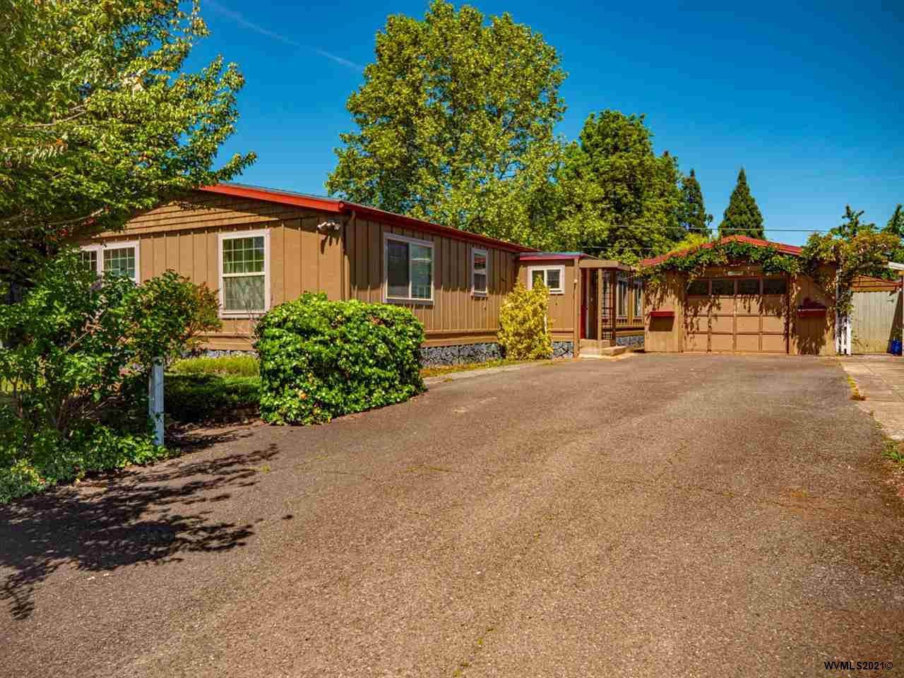3550 Juniper St - Photo 1