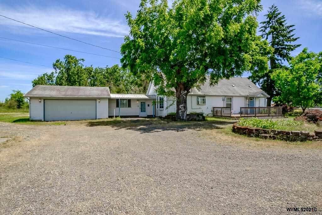 5049 Santiam Hwy - Photo 1