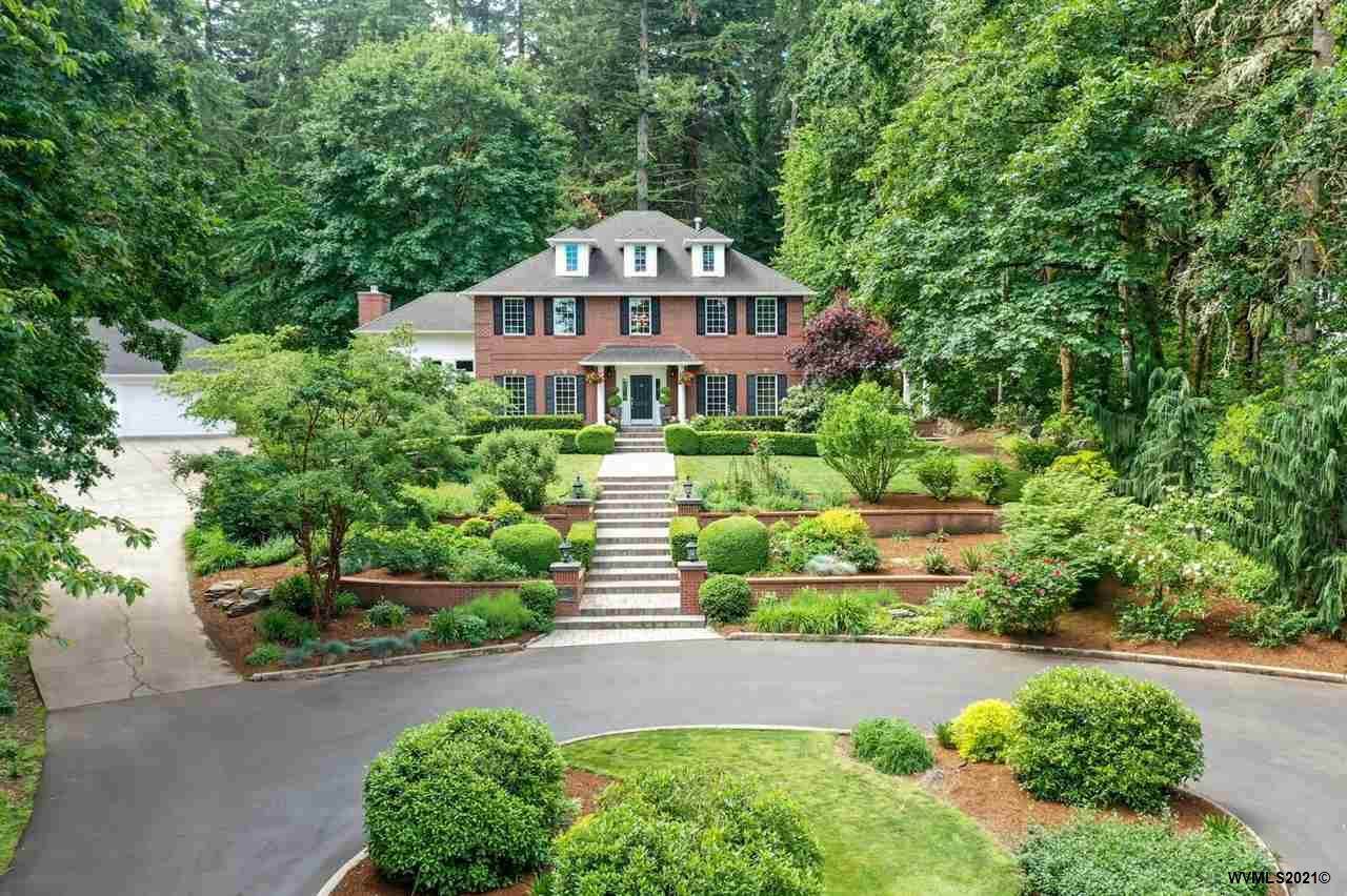 4599 Grand Fir Ln - Photo 1